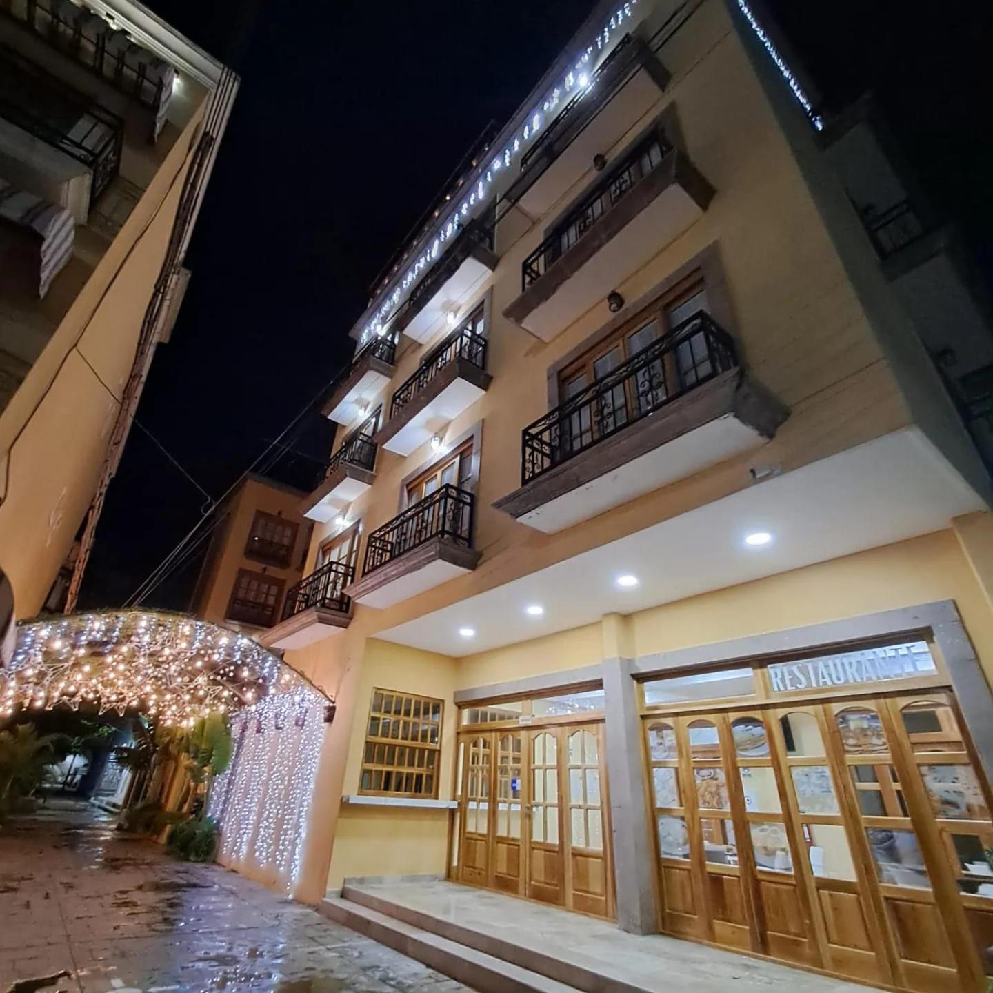 Cancun International Suites מראה חיצוני תמונה